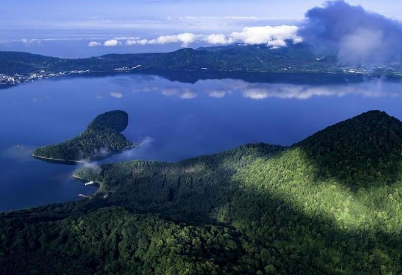 Отель Yutorelo Toyako