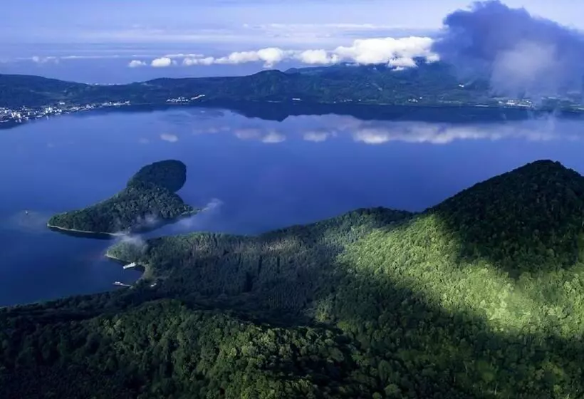 Отель Yutorelo Toyako