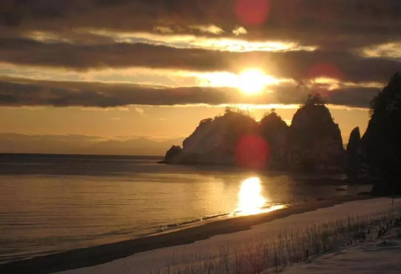 Отель Yutorelo Toyako