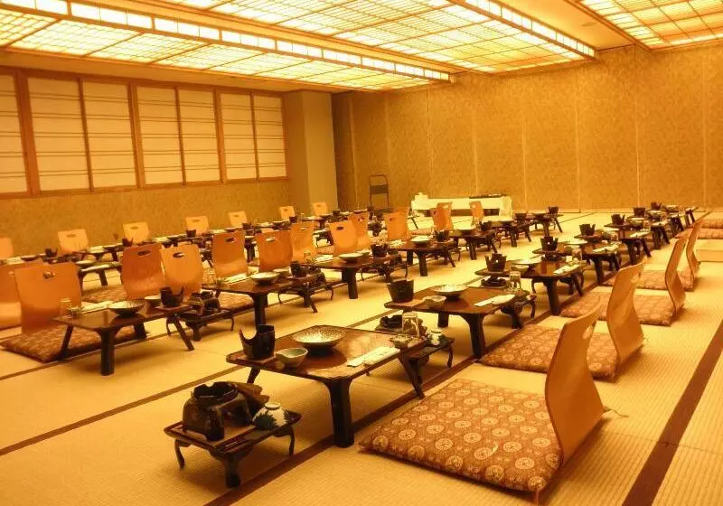 Отель Yutorelo Toyako