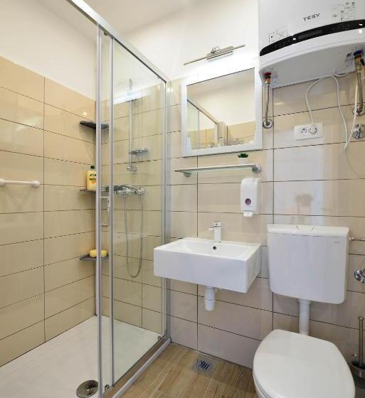 پانسیون Guesthouse Bulovic