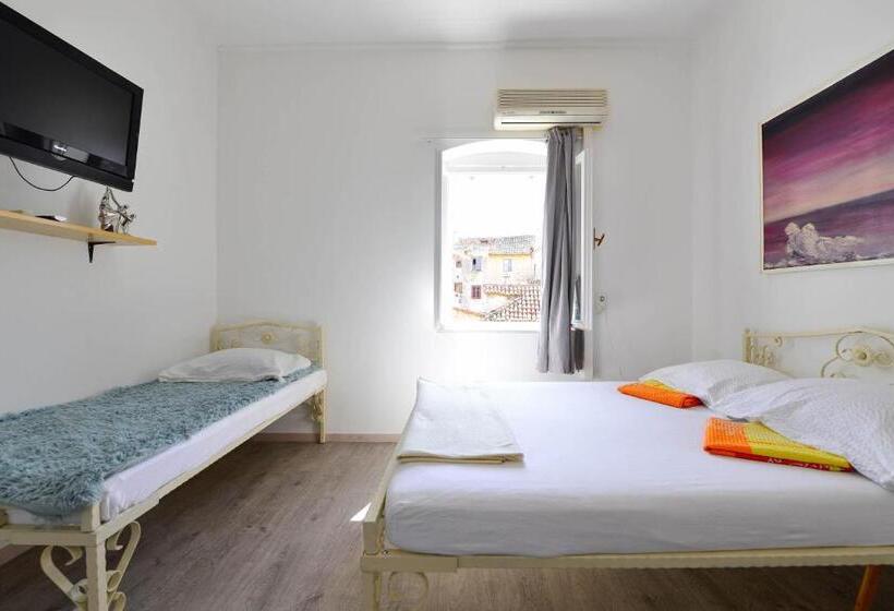 پانسیون Guesthouse Bulovic