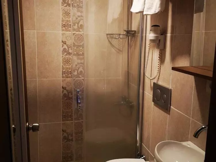 هتل Angels Garden