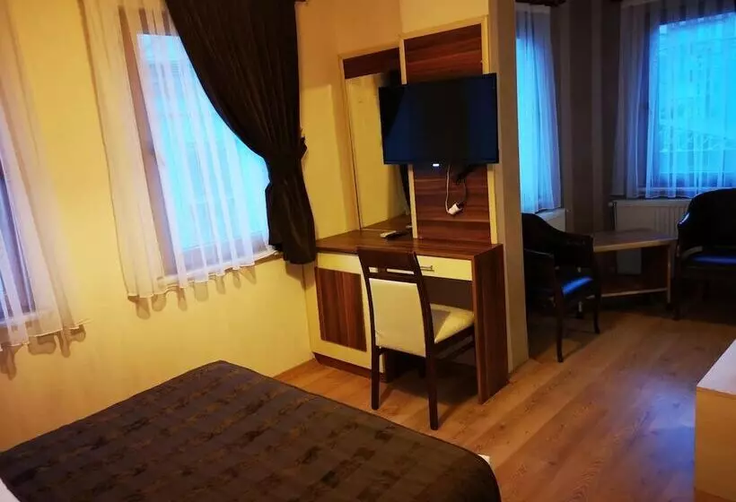 هتل Angels Garden