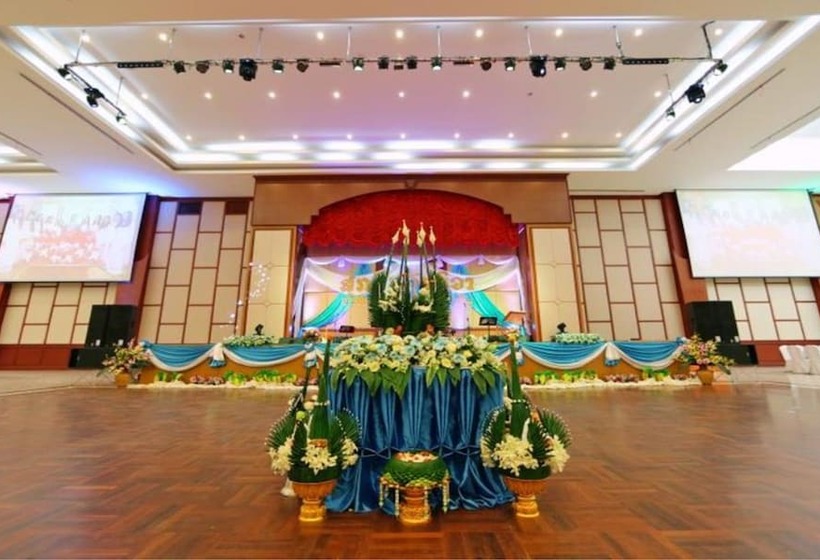 酒店 Arawan Riverside