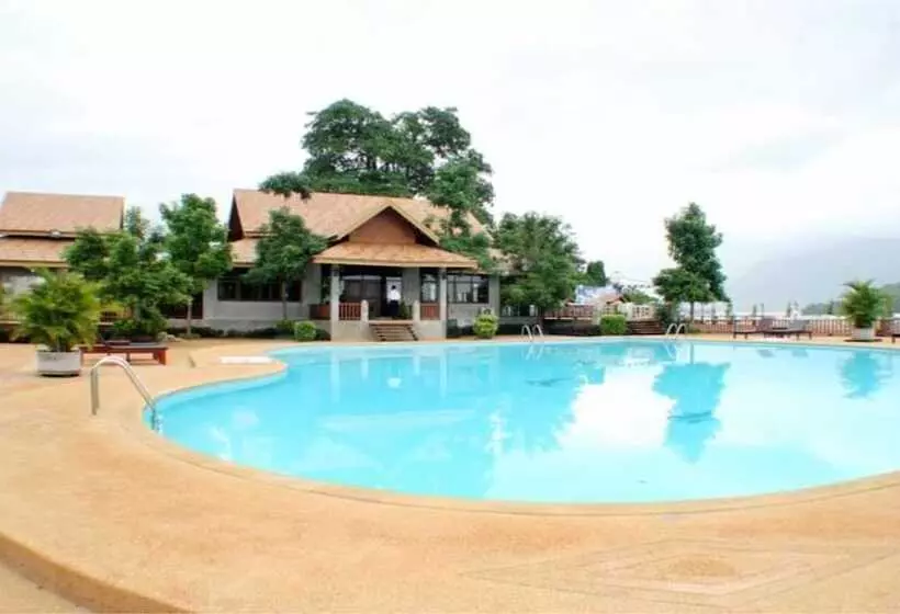 Отель Arawan Riverside