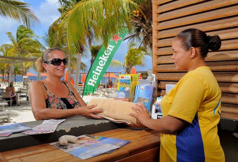 هتل Eden Beach Resort