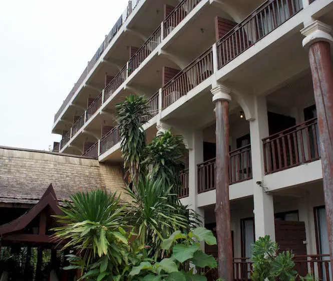 Hotelli The Elephant Crossing