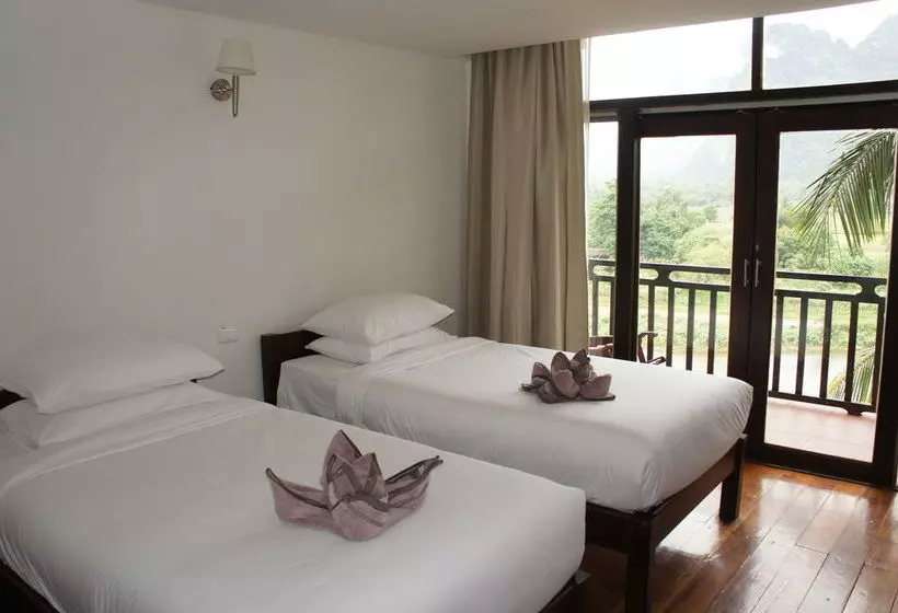 Hotelli The Elephant Crossing