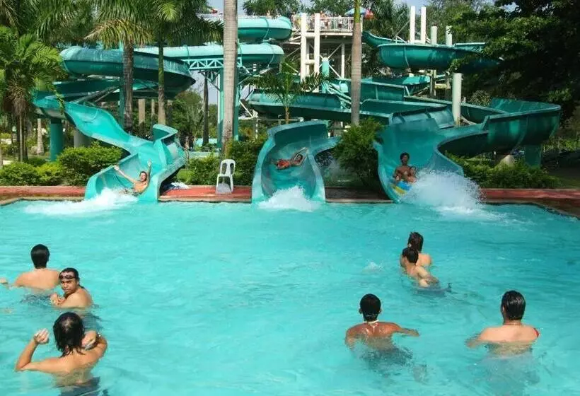 호텔 Fontana Hot Spring Leisure Parks