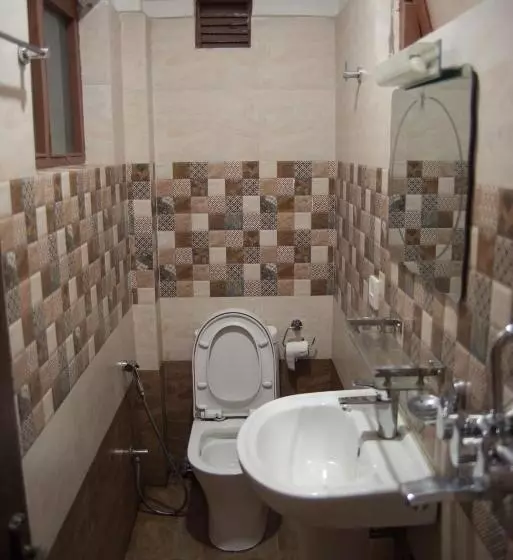 هتل Khangsar Home