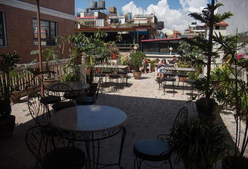 هتل Khangsar Home