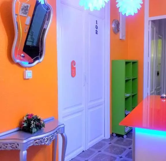 فندق Pensión Universal