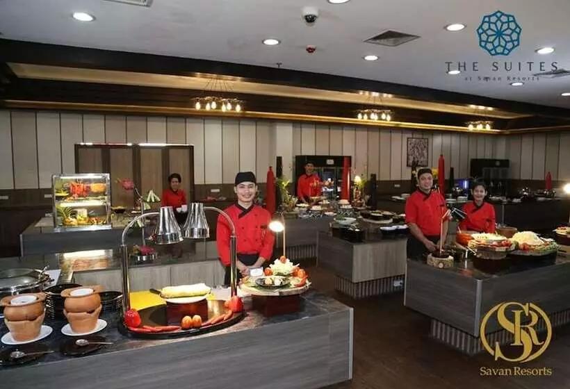 Отель Savan Resorts