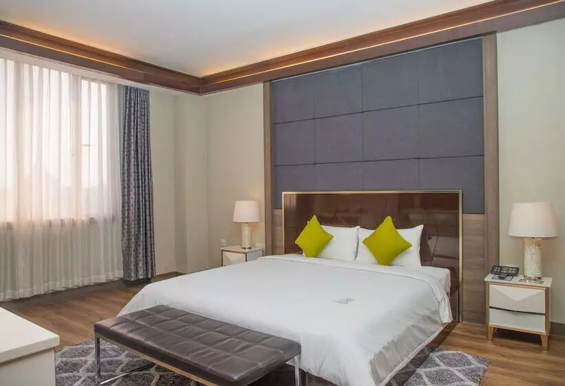 Отель Savan Resorts