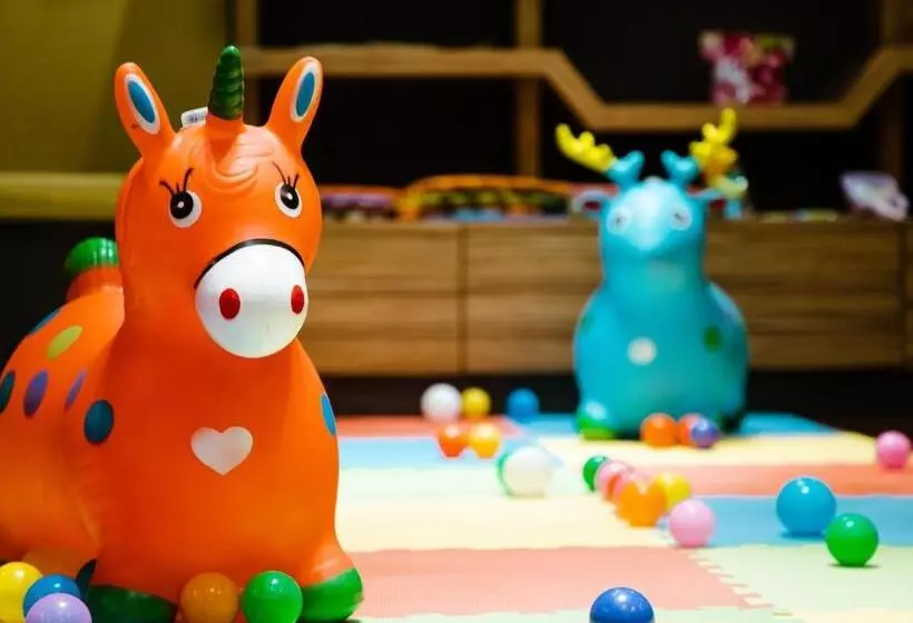 Отель Savan Resorts