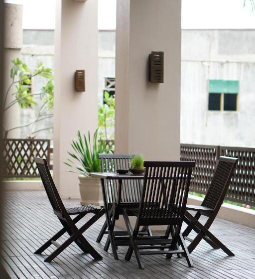 בית מלון כפרי The Pade