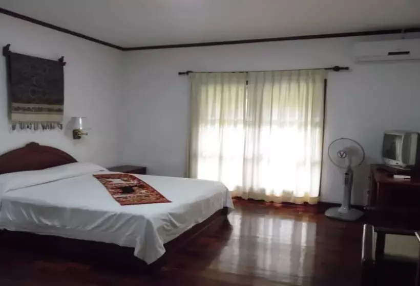 ホテル Vansana Plain Of Jars