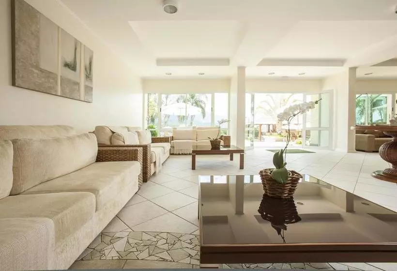 Отель Vila Verde  Atibaia