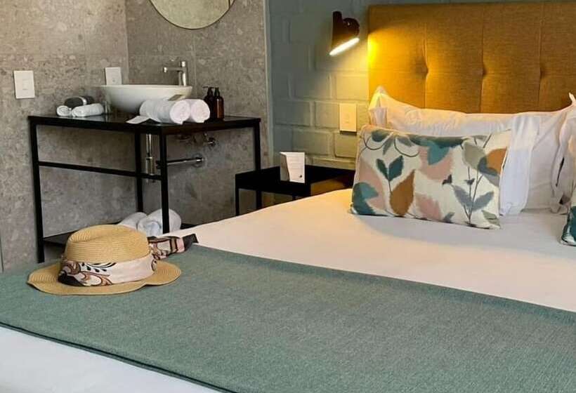 Zest Boutique Hotel By The Living Journey Collection