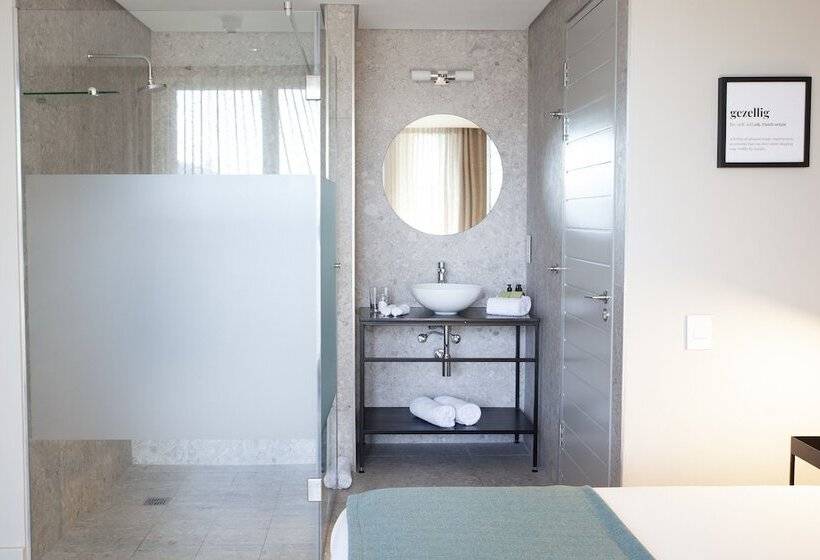 Zest Boutique Hotel By The Living Journey Collection