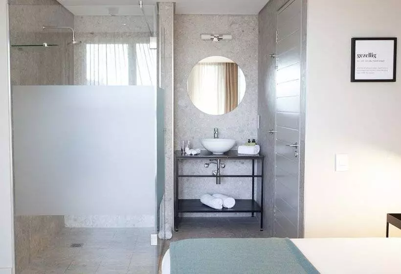 Zest Boutique Hotel By The Living Journey Collection