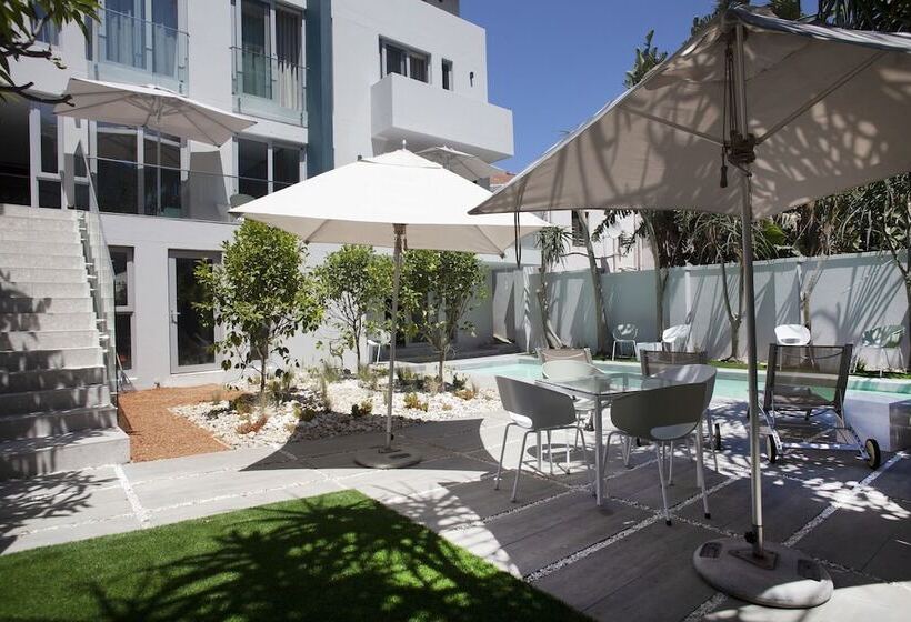 Zest Boutique Hotel By The Living Journey Collection