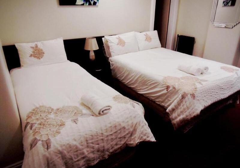 호텔 Waterloo & Backpackers