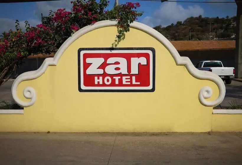 ホテル Zar Manzanillo