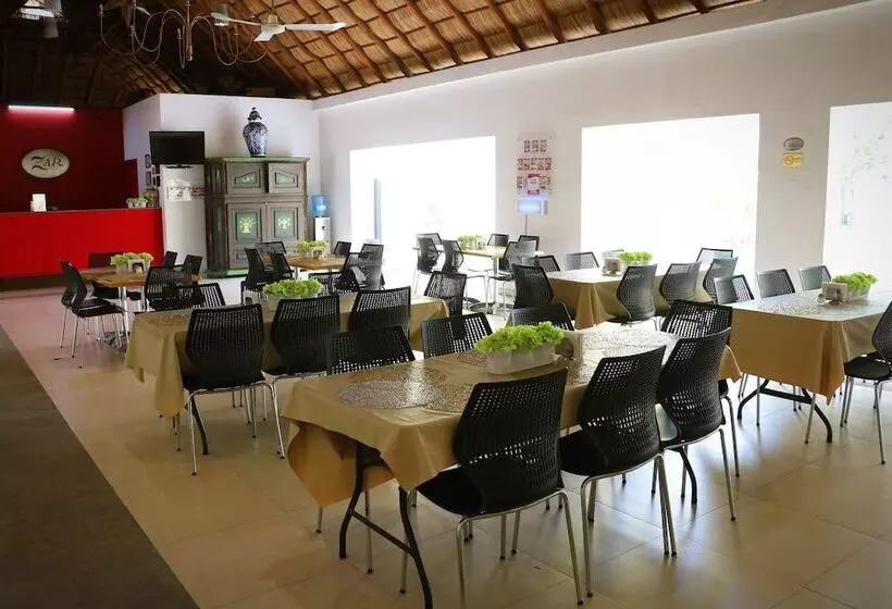 ホテル Zar Manzanillo