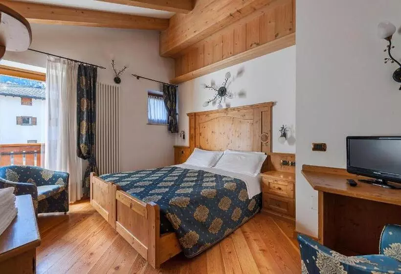 Family Hotel La Perla