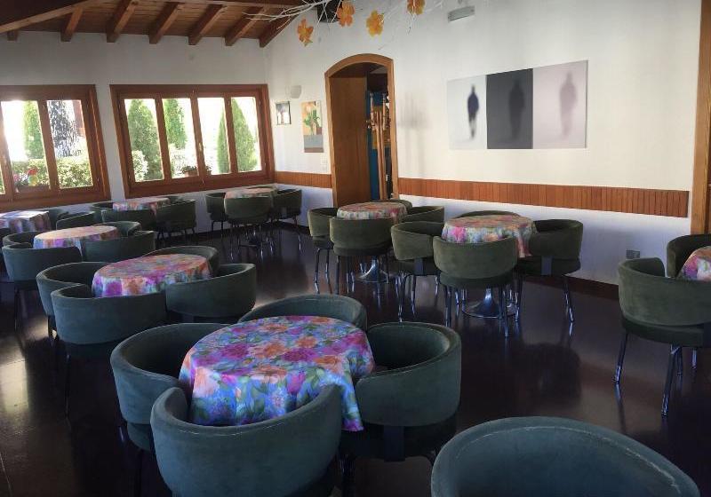 فندق Albergo Del Cacciatore