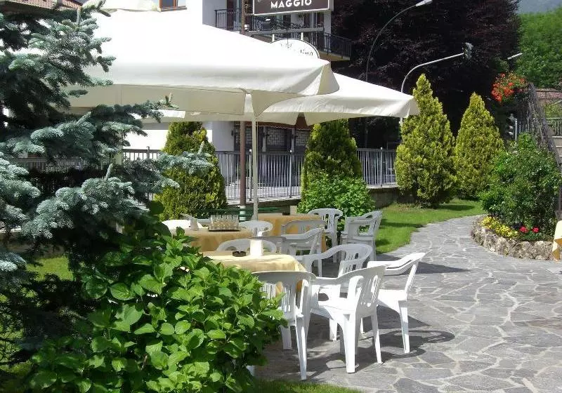 Отель Albergo Del Cacciatore