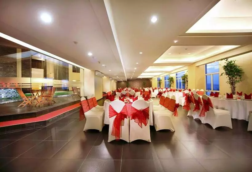 Aston Samarinda Hotel And Convention Center