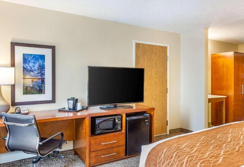 فندق Comfort Inn Dekalb Adjacent The University