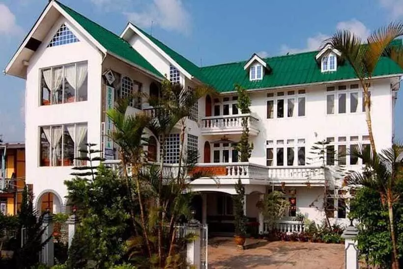 هتل Dream Villa
