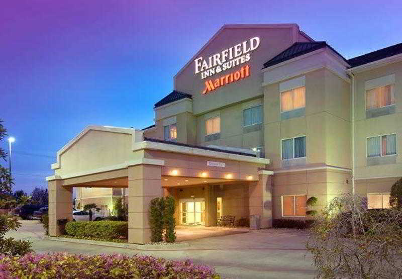 Hotelli Fairfield Inn & Suites By Marriott Marshall