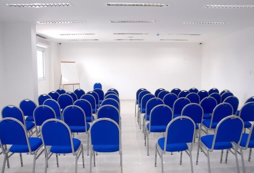 ホテル Gold Martan