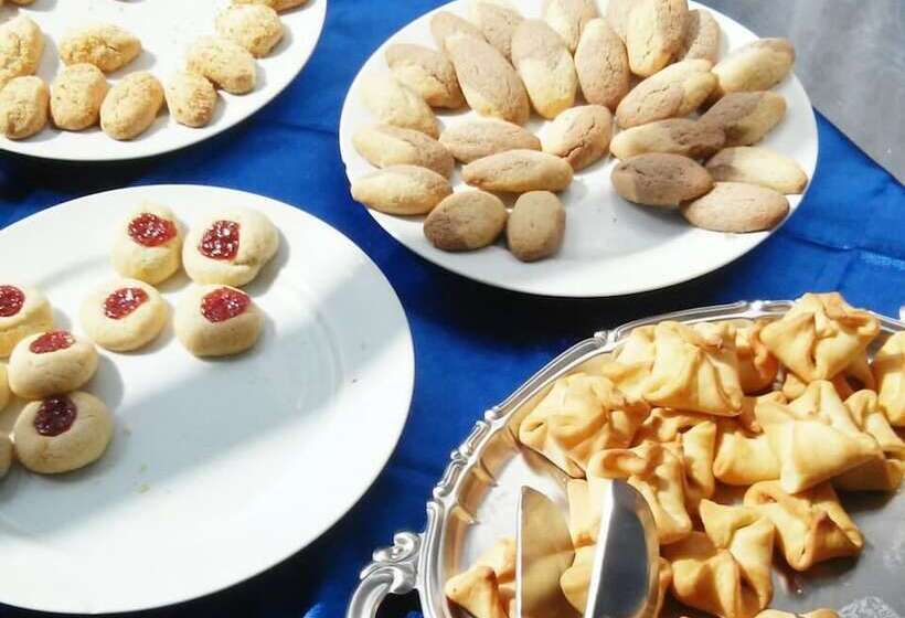 ホテル Gold Martan