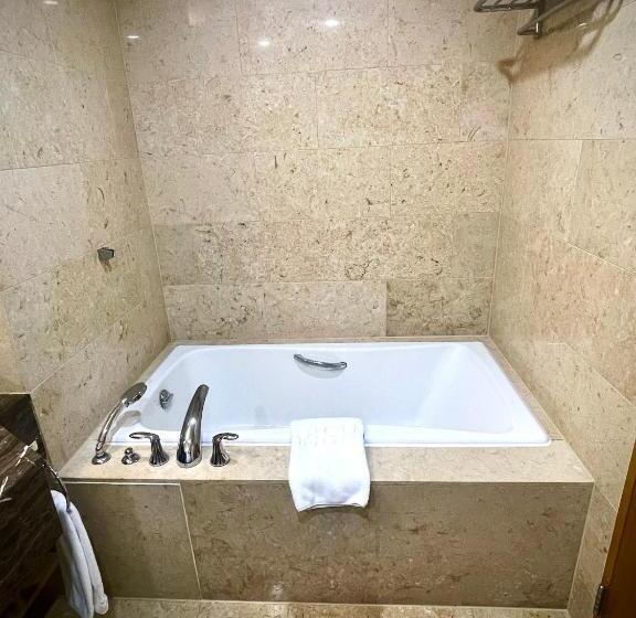 בית מלון כפרי Mercure Ambassador Jeju