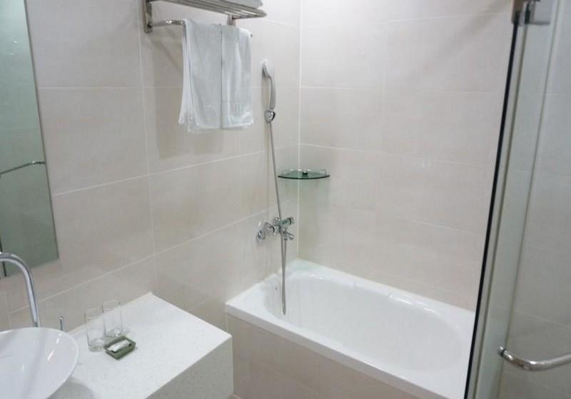 فندق Narsha Tourist