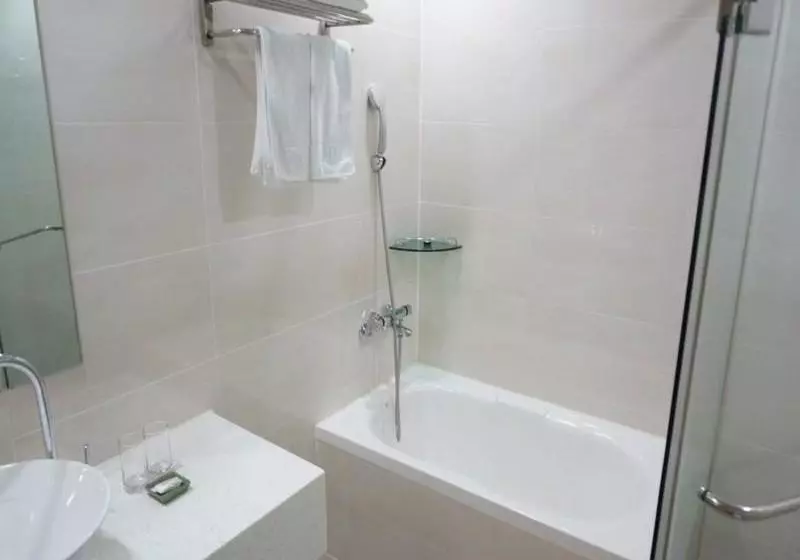 ホテル Narsha Tourist