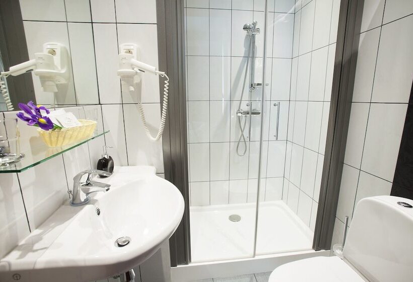 Hotelli Nevsky Contour