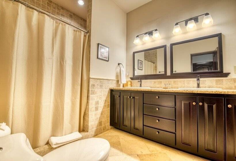 호텔 Red Frog Beach Island Resort