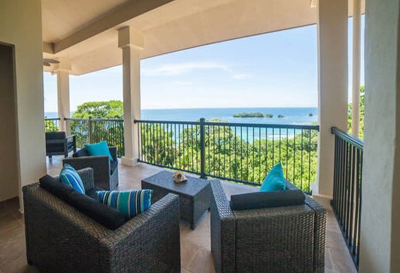 호텔 Red Frog Beach Island Resort