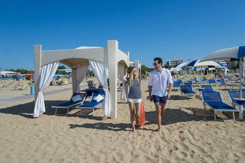 Savoy Beach Hotel & Thermal Spa