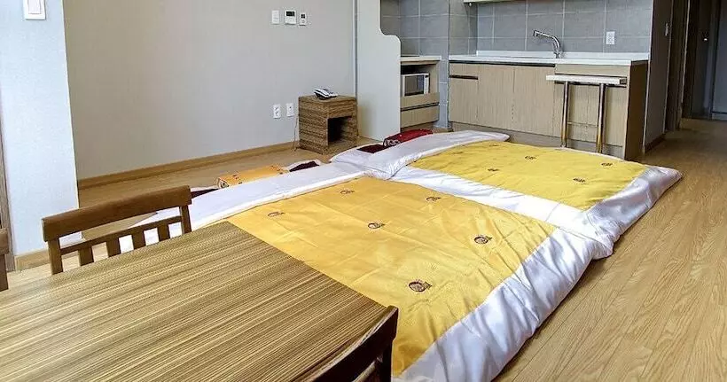 בית מלון כפרי The Class 300