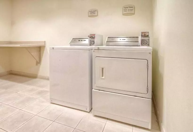 Fairfield Inn & Suites By Marriott Edmond