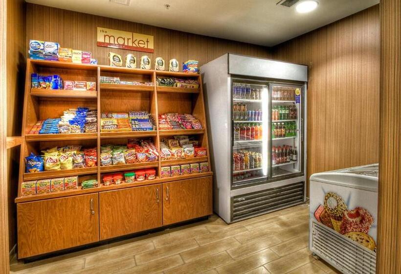 Fairfield Inn & Suites By Marriott Edmond