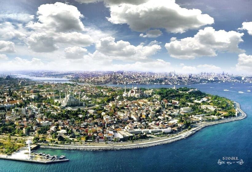 Albinas Hotel Old City